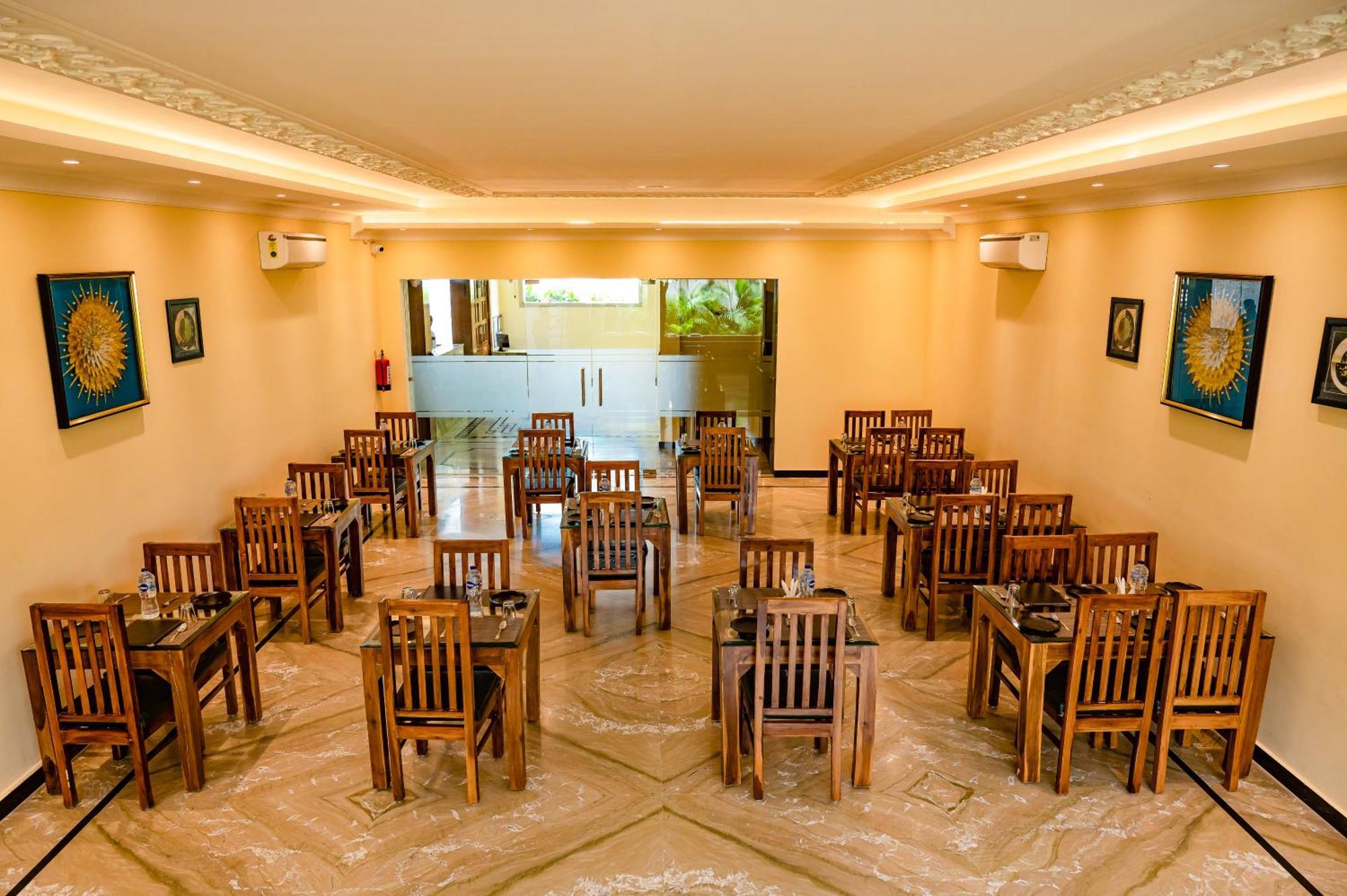 Hotel Amritara Ramila Kutir Ayodhya Exterior foto